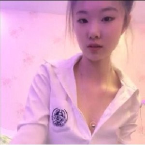 18岁美女小熊維尼18V合集4.74G百度盘下载